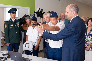 В новую школу в новый учебный год